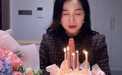 闫凤娇不照雅全图